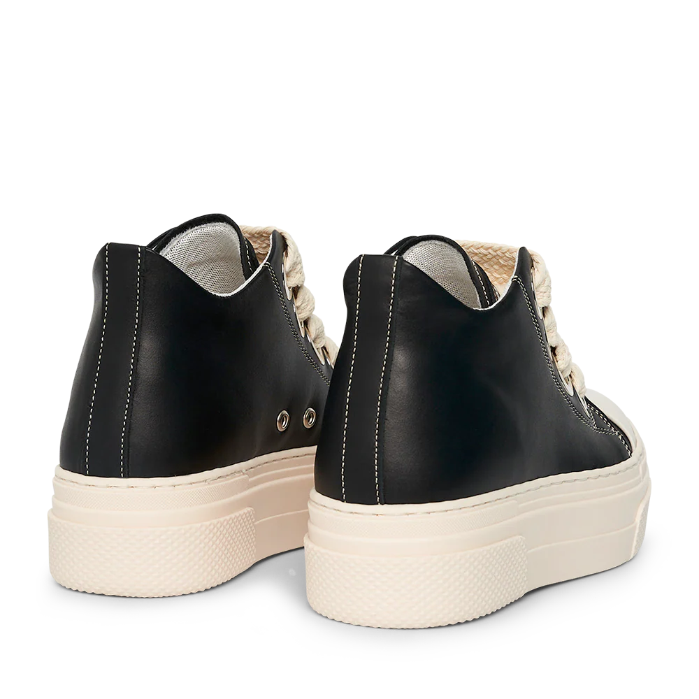 CALIPSO 200 – Classic Black Leather - Image 3
