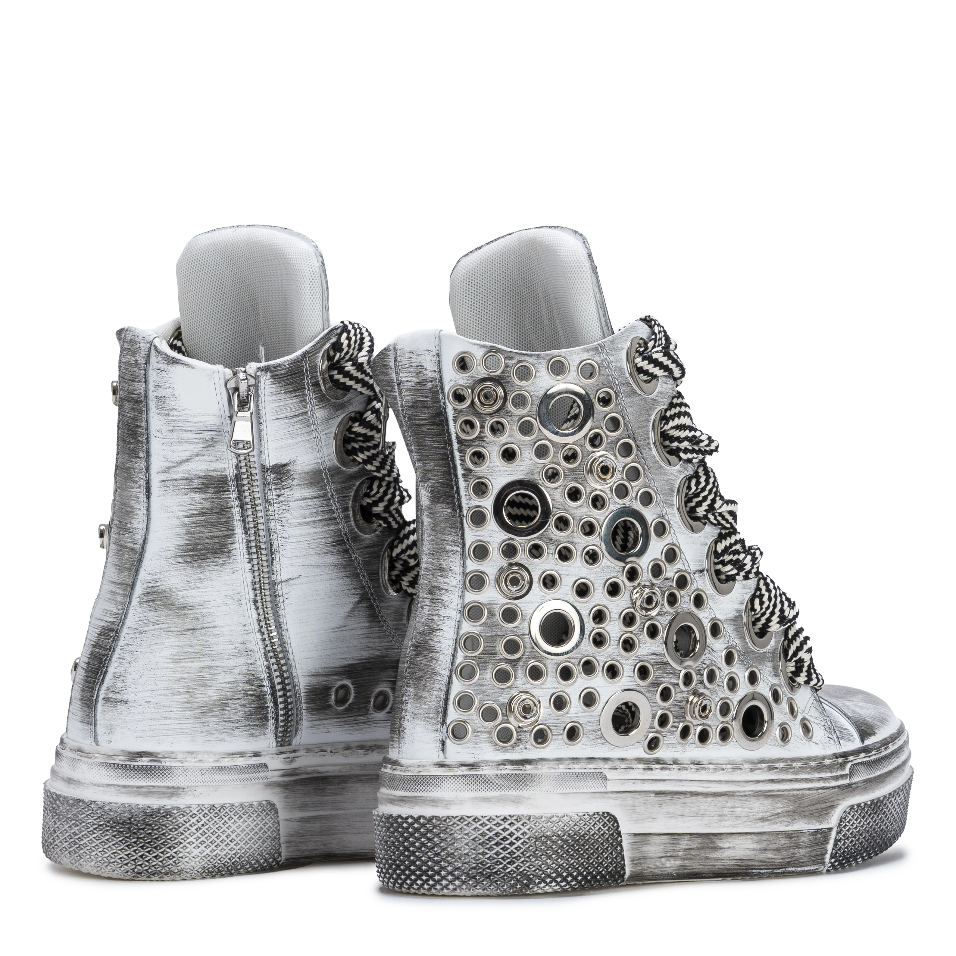 CALIPSO 300 – Chrome Riot - Image 3