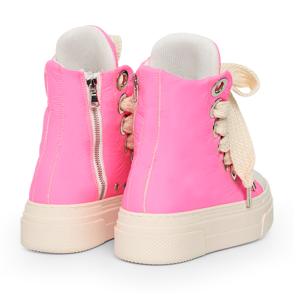 CALIPSO 300 – Neon Fuxia - Image 3