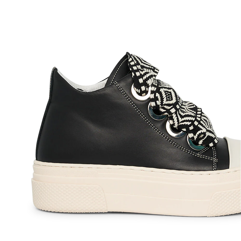 CALIPSO 200 – Rhombuses Laces - Image 4
