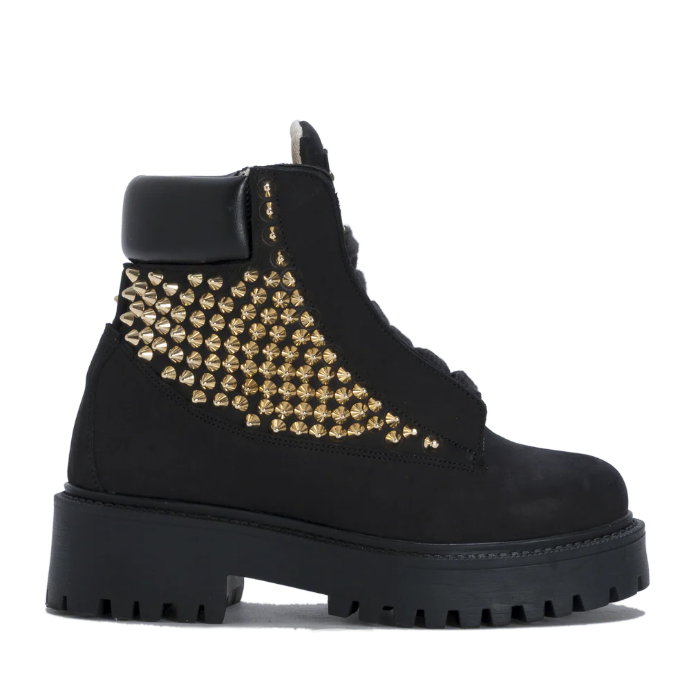 STARBOOT CUSTOM – Black Chaos Studs