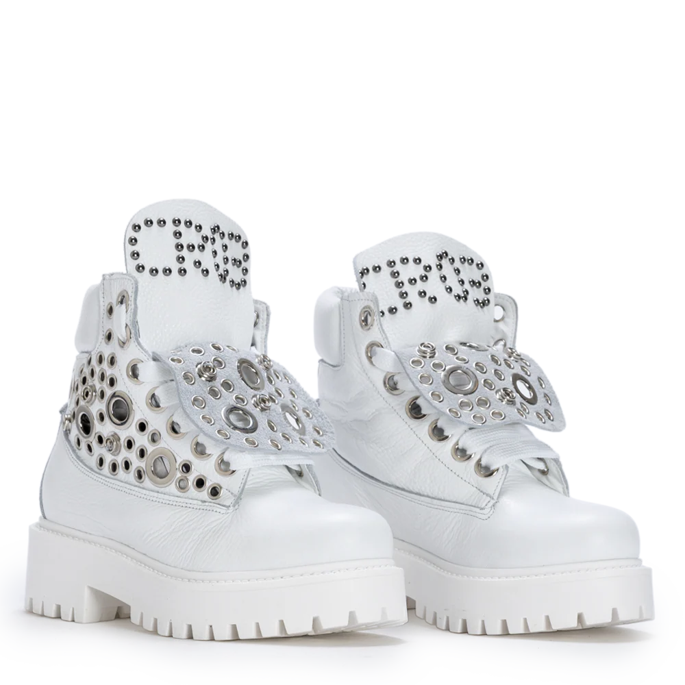 STARBOOT CUSTOM – White Silver Stud Edition - Image 2